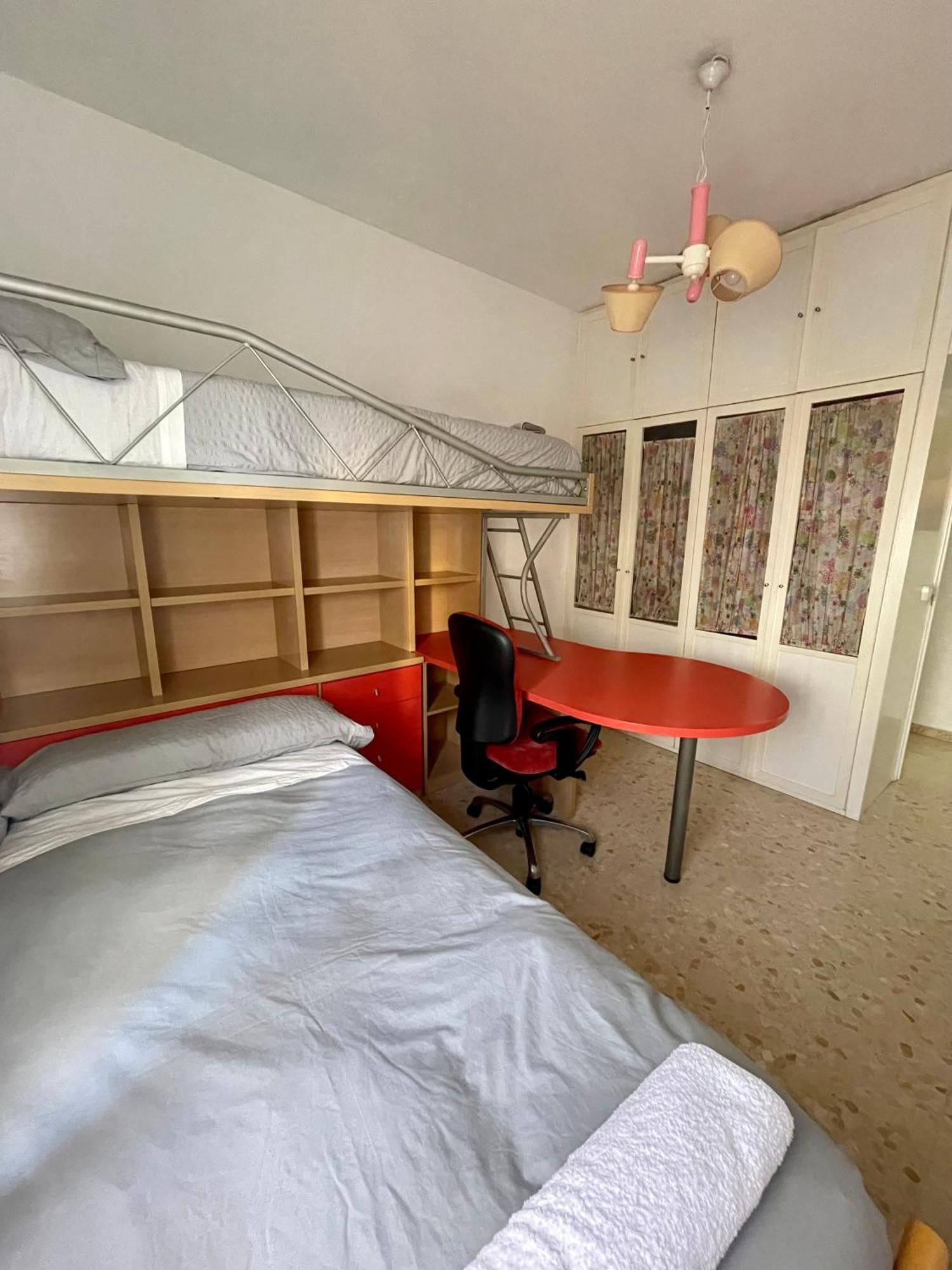 Piso Azores-Fibes Sevilla Exteriör bild